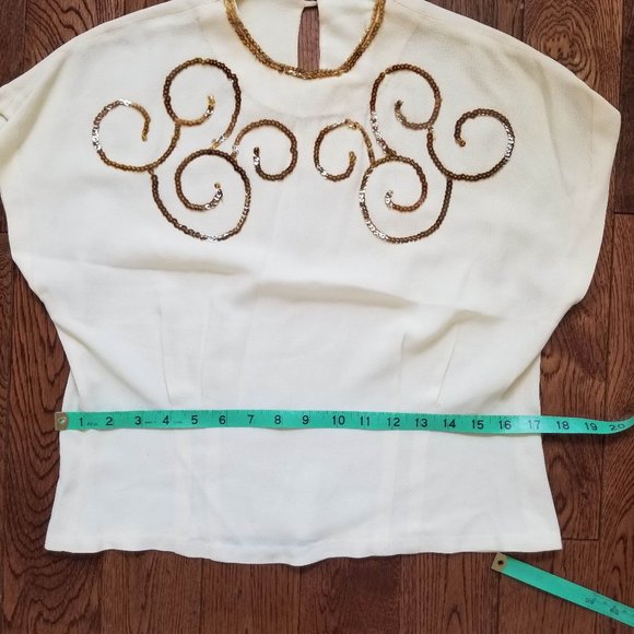 LAST CHANCE Vintage 1930s boxy top with sequins and pleats - Picture 5 of 8